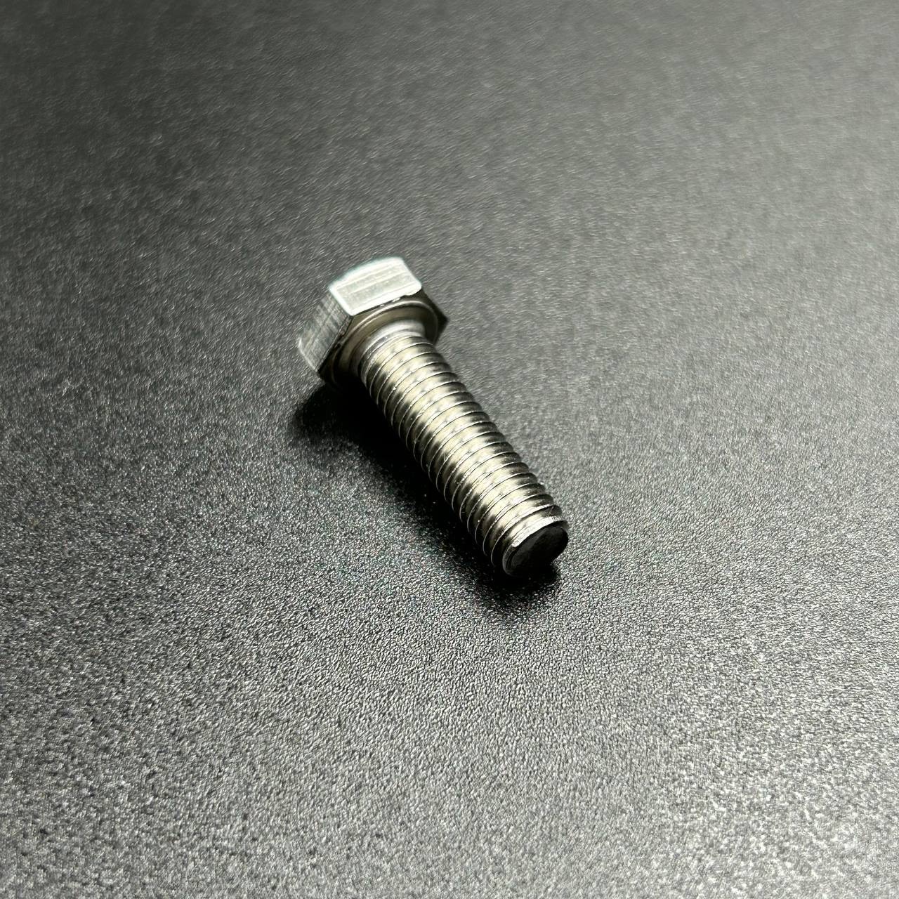 картинка Болт Yamaha M6x25mm (YUELANG) от магазина Одежда+