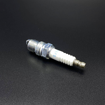 картинка Свеча зажигания NGK BPR6FS @10 (Quicksilver) от магазина Одежда+