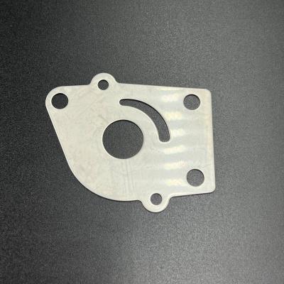 картинка Пластина помпы охлаждения Yamaha E5D-E8D (PREMARINE) от магазина Одежда+