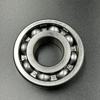 картинка Подшипник шариковый Yamaha 40-70 (30x72x19) (93306-306V5; 09262-30055)  (KACAWA) от магазина Одежда+